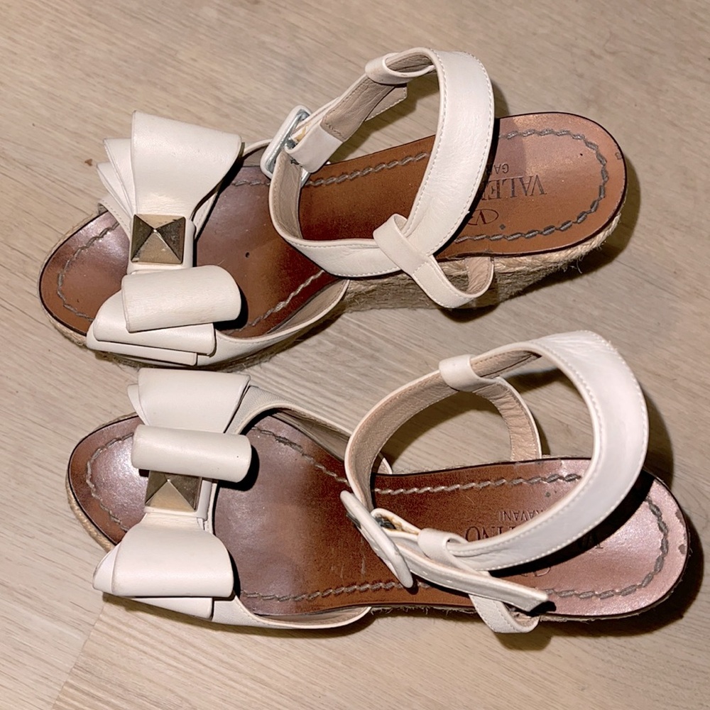 Valentino Garavani Wedges